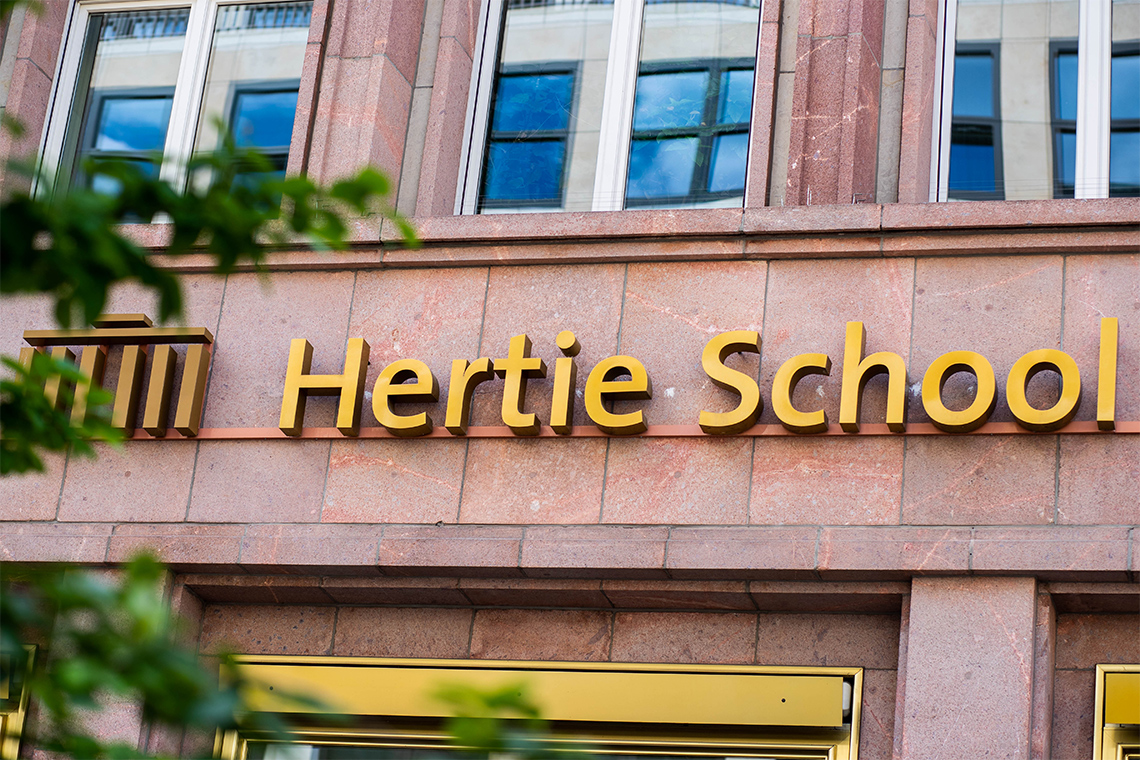 Full Professor of International Law (f/m/div) - Hertie School gGmbH - PhD Scholarships in Governance (f/m/div) - Hertie School - Header